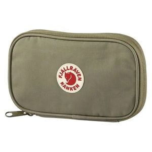 Fjallraven Kanken slightly used green travel wallet!
